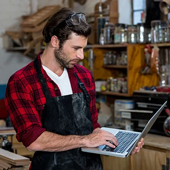 Επαγγελματική διαχείριση social media & διαφημίσεις